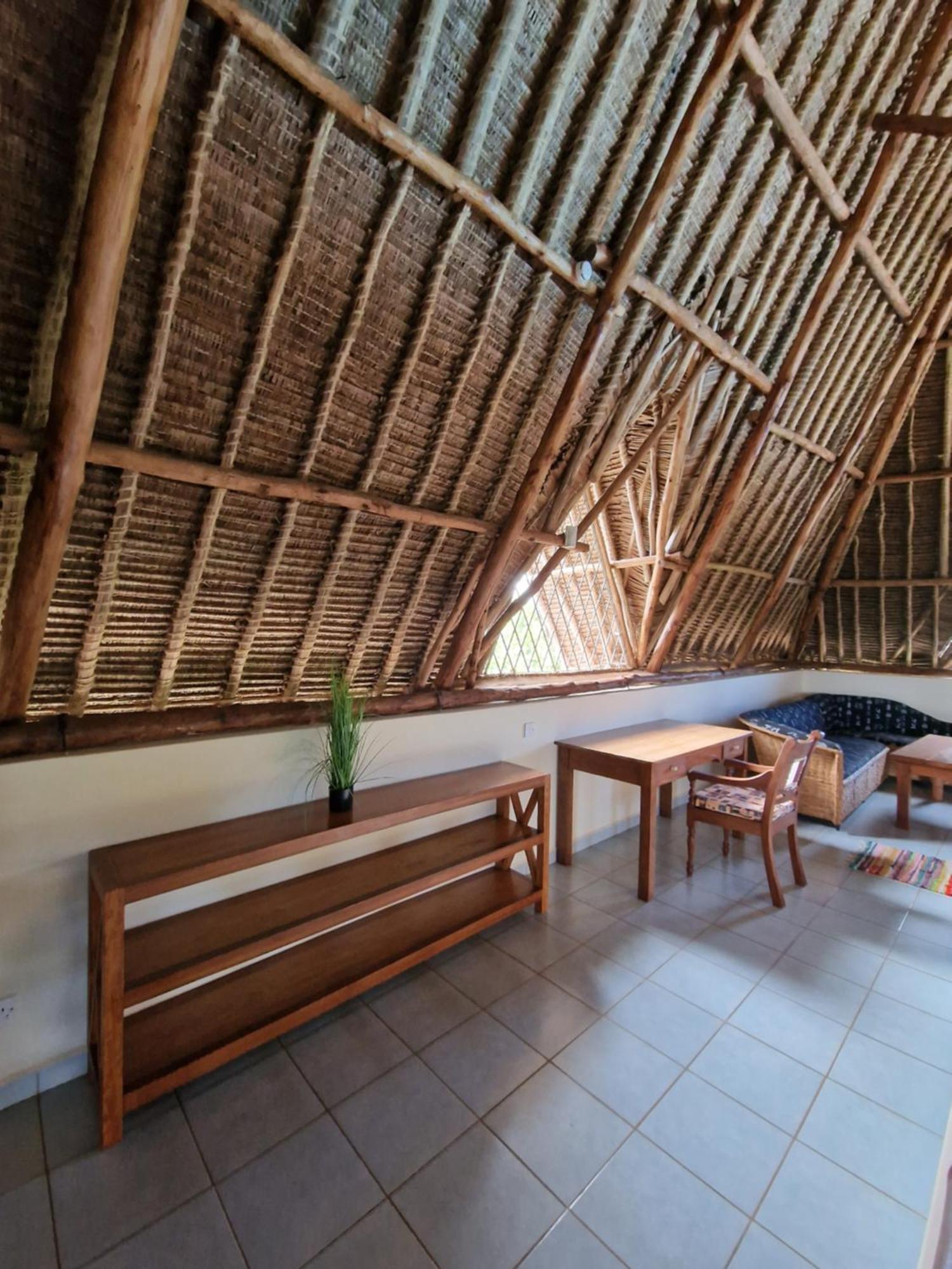 Paradiesische Villa Maisha Mazuri Mit Pool. Terrasse Und Personal Diani Beach Exteriér fotografie