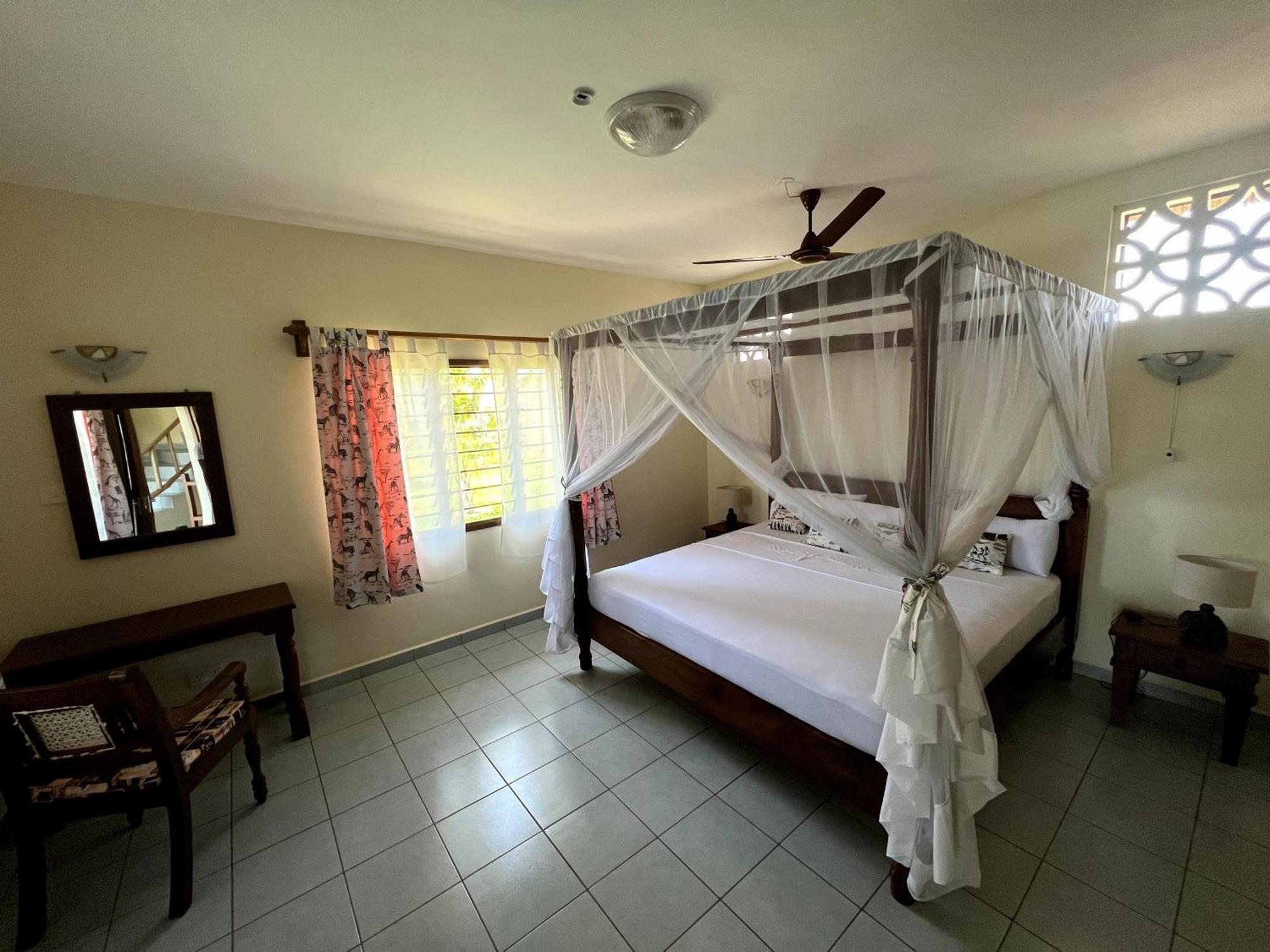 Paradiesische Villa Maisha Mazuri Mit Pool. Terrasse Und Personal Diani Beach Exteriér fotografie