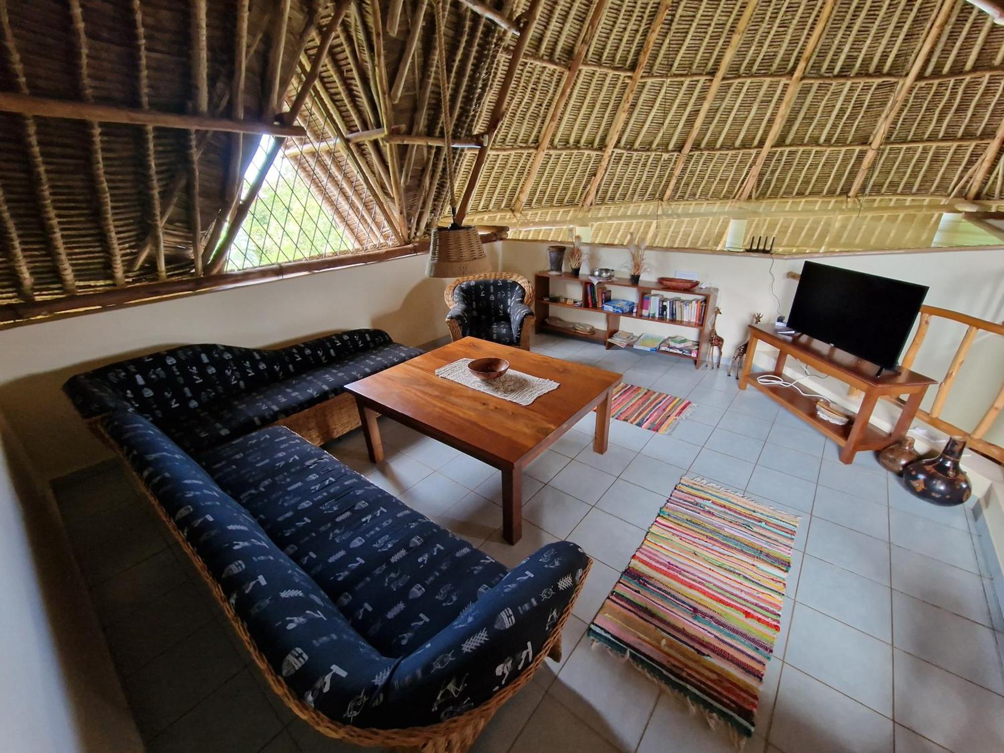 Paradiesische Villa Maisha Mazuri Mit Pool. Terrasse Und Personal Diani Beach Exteriér fotografie