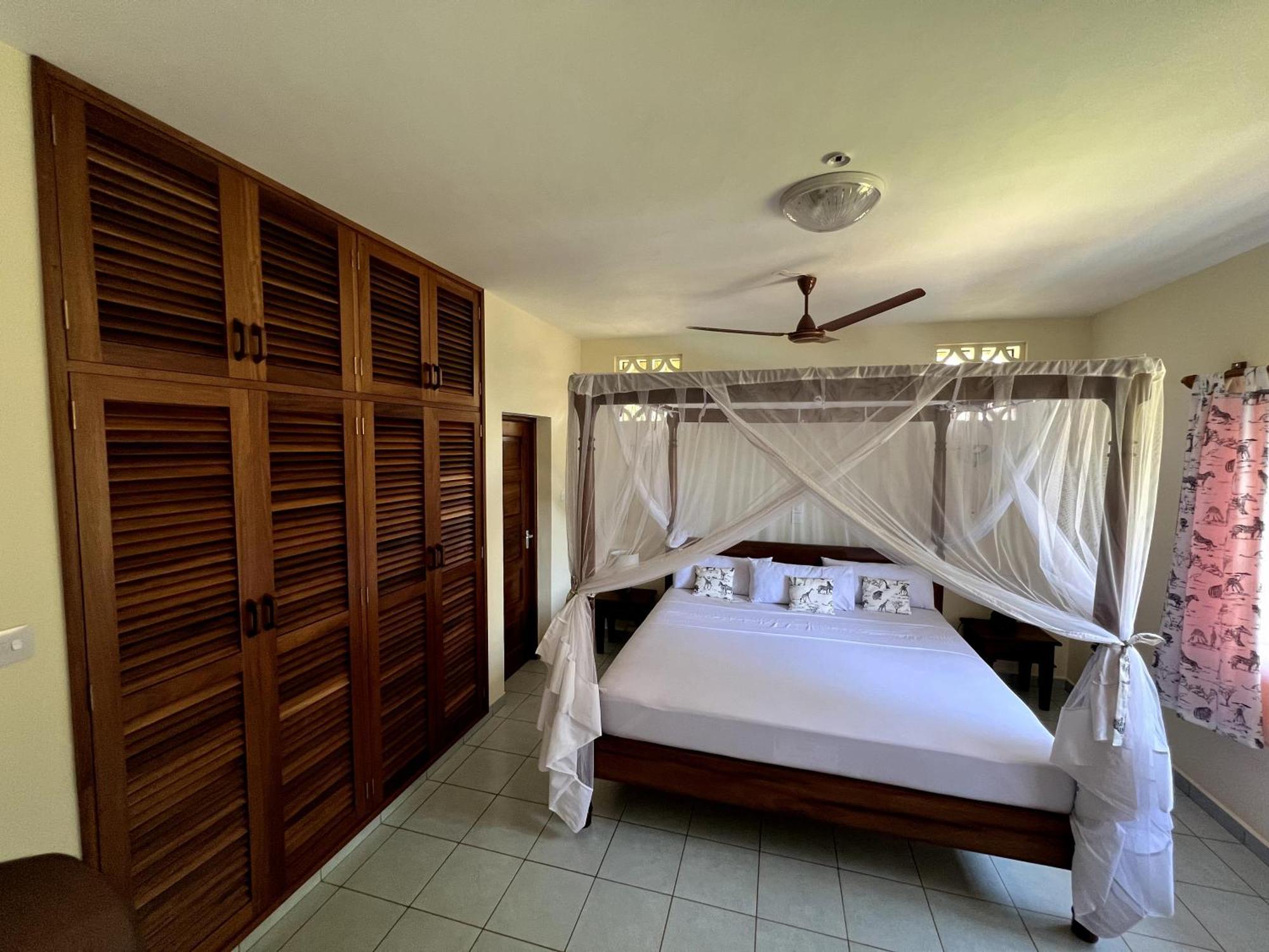 Paradiesische Villa Maisha Mazuri Mit Pool. Terrasse Und Personal Diani Beach Exteriér fotografie