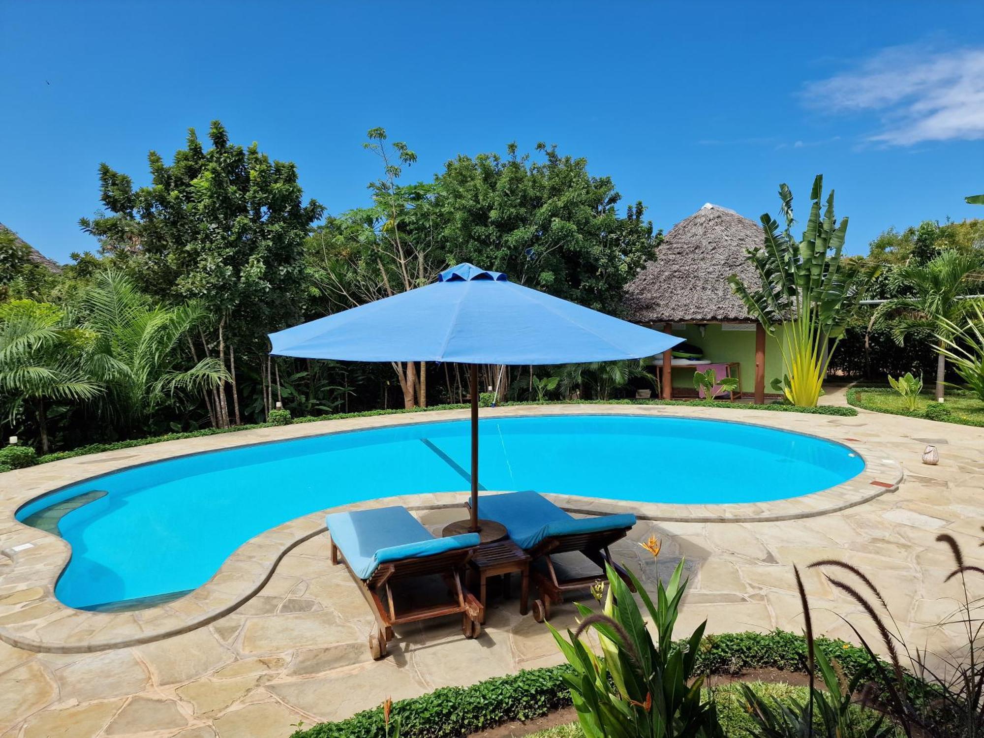 Paradiesische Villa Maisha Mazuri Mit Pool. Terrasse Und Personal Diani Beach Exteriér fotografie